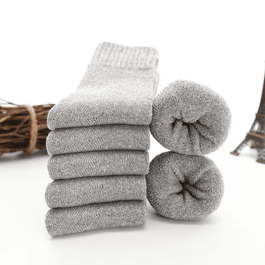 Chaussettes en laine mérinos portées en hiver