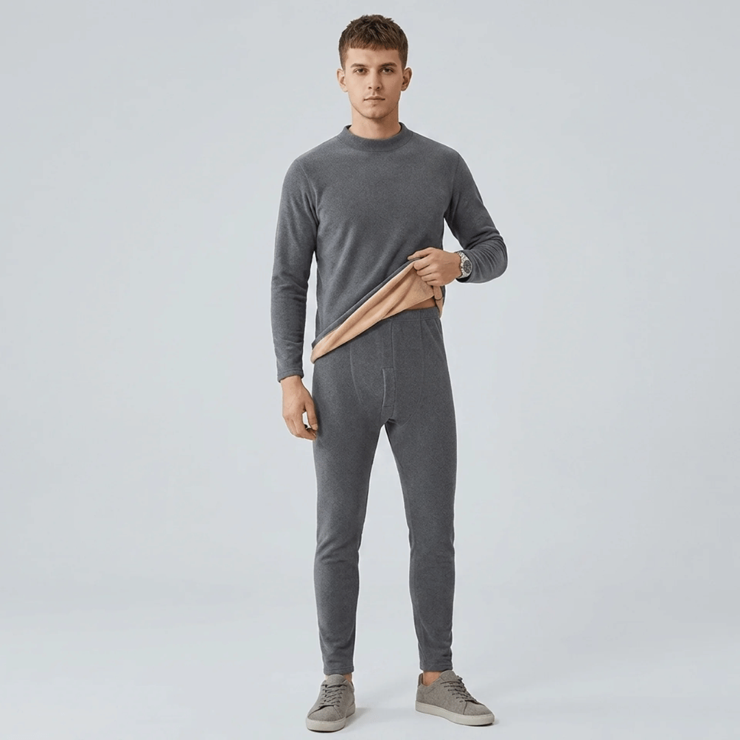 Detail du col montant du haut thermique homme