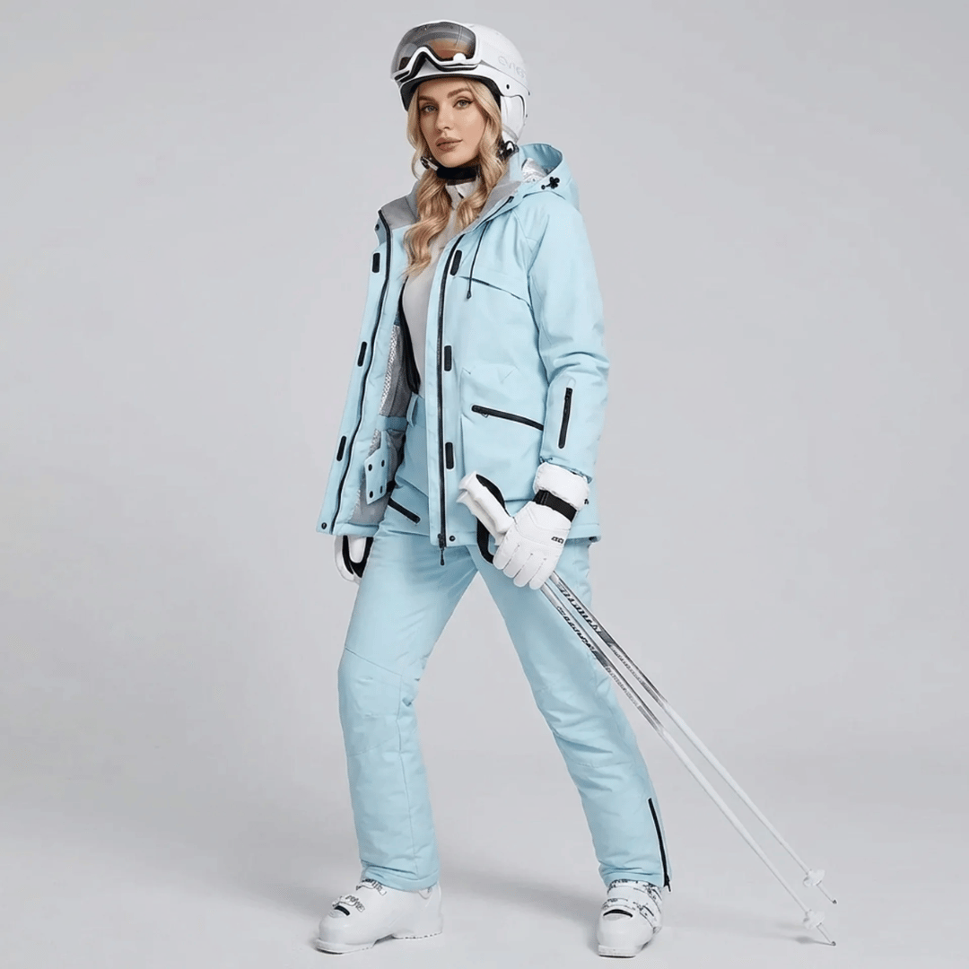 Ensemble de ski femme veste et salopette, vue de dos