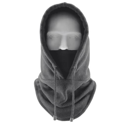 Cagoule polaire portée couvrant le visage et le cou