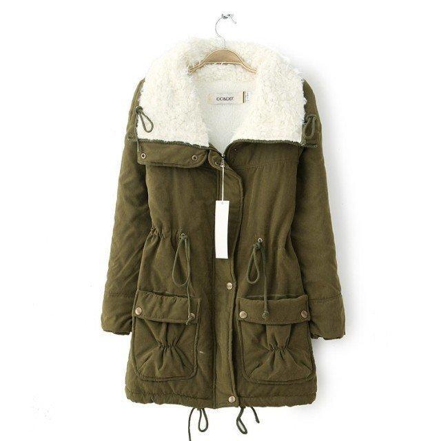 Parka femme doublée polaire vue de trois quarts