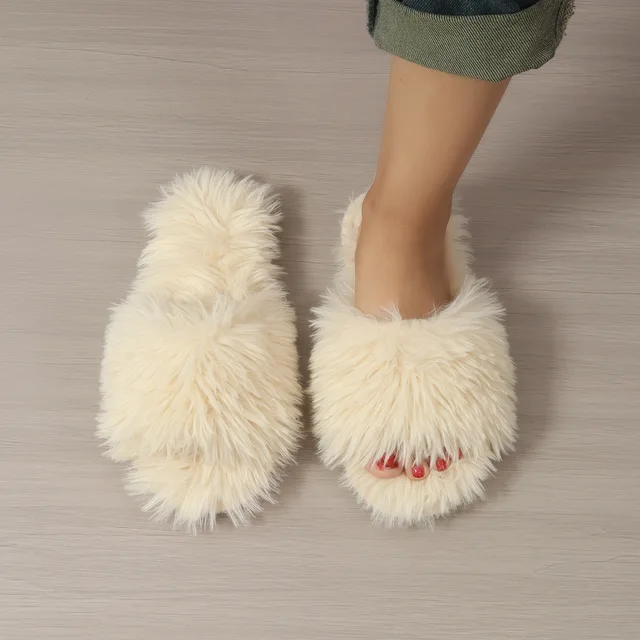 Chaussons polaires femme coloris beige