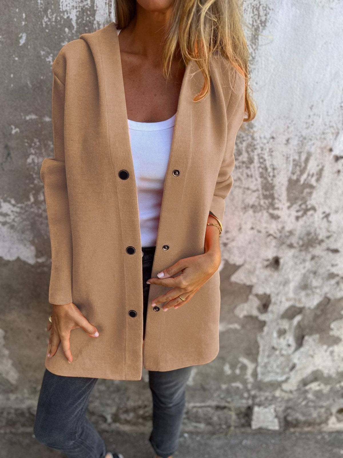 Manteau femme à capuche boutonnage simple - Marron