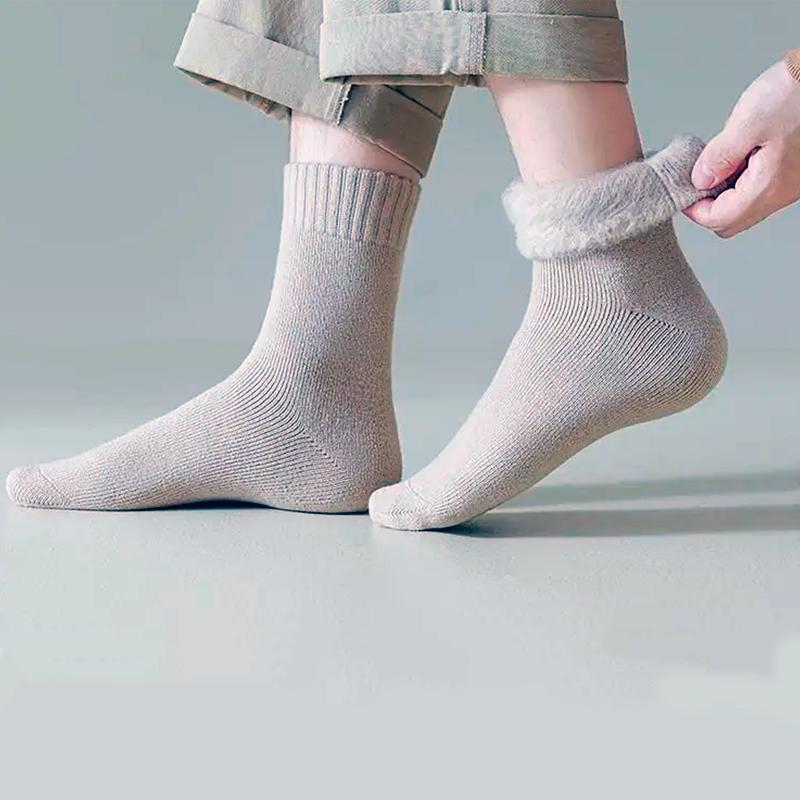 Chaussettes polaires thermiques posées à plat